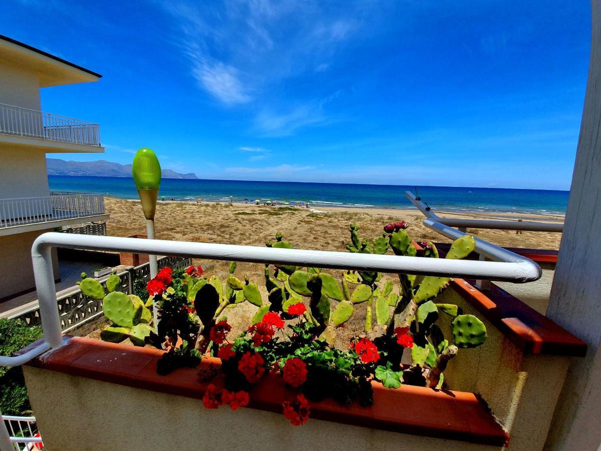 Castellammare Holiday Alcamo Marina Buitenkant foto